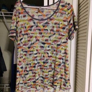 Lularoe XL Classic T, EUC